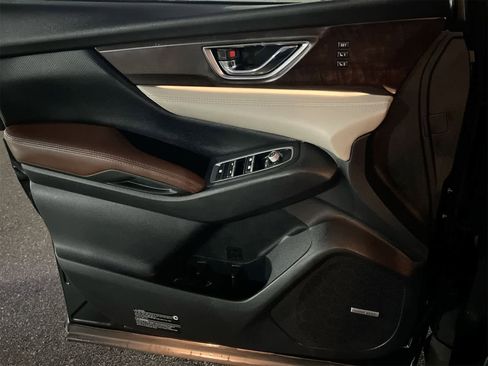 Used 2019 Subaru Ascent Touring image 30