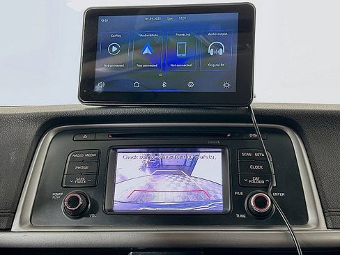 Used 2016 Kia Optima LX image 15