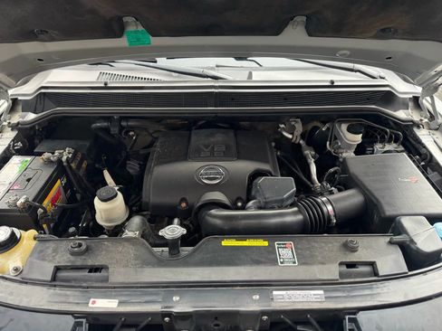 Used 2009 Nissan Titan XE image 15