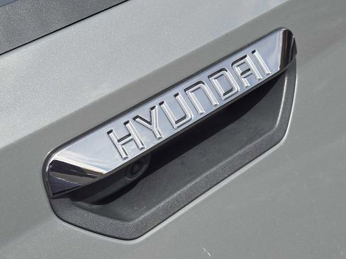 Certified 2023 Hyundai Santa Cruz Limited AWD/4WD image 11