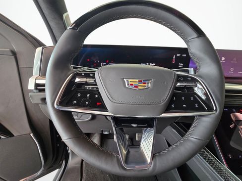 Used 2025 Cadillac Escalade V AWD/4WD image 25