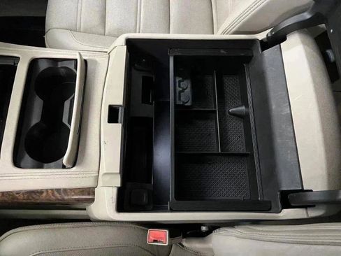 Used 2016 GMC Yukon XL Denali w/ Open Road Package image 24