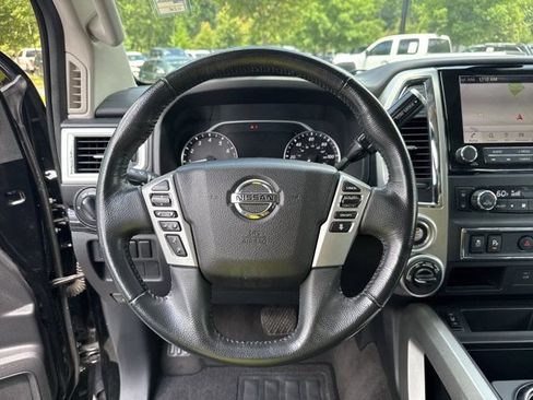 Used 2021 Nissan Titan SV w/ SV Convenience Package AWD/4WD image 27