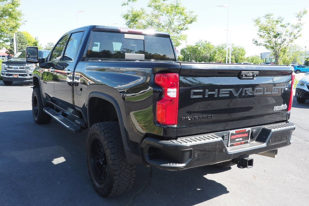 Used 2020 Chevrolet Silverado 2500 High Country AWD/4WD image 5