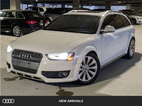 Used 2016 Audi A4 Premium Plus w/ Technology Package image 1