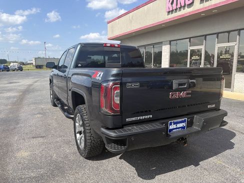 Used 2017 GMC Sierra 1500 SLT AWD/4WD image 7