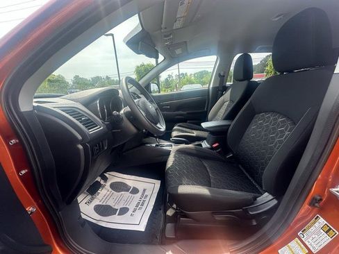Used 2024 Mitsubishi Outlander Sport ES AWD/4WD image 20