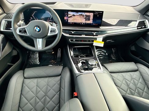 New 2026 BMW X5 xDrive40i w/ M Sport Package AWD/4WD image 16