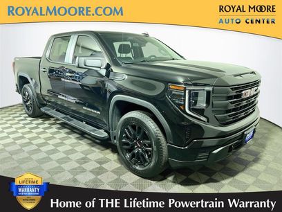 Used 2023 GMC Sierra 1500 Pro w/ Graphite Edition