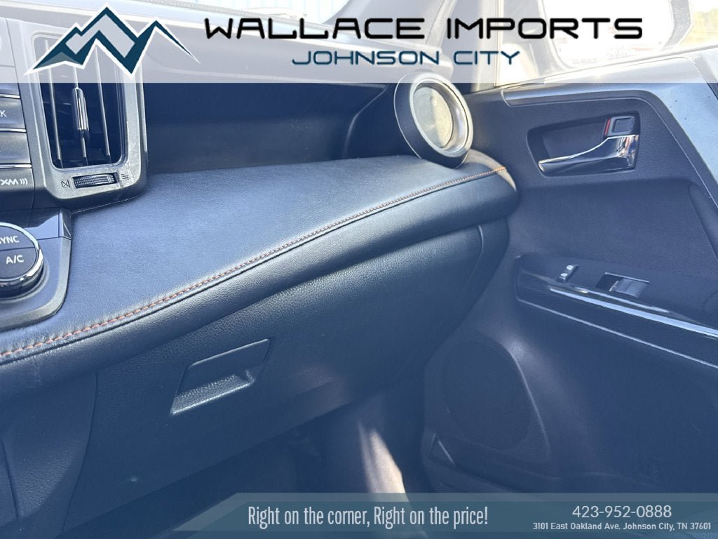 Used 2017 Toyota RAV4 SE AWD/4WD image 21