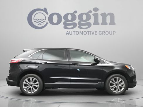 Certified 2024 Ford Edge Titanium AWD/4WD image 15