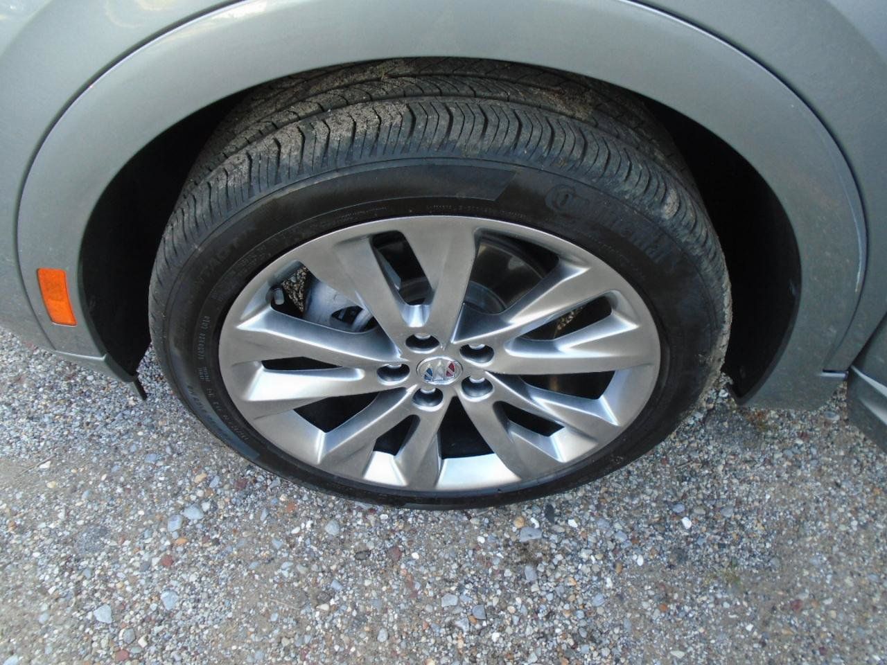 Used 2023 Buick Envision Avenir AWD/4WD image 25