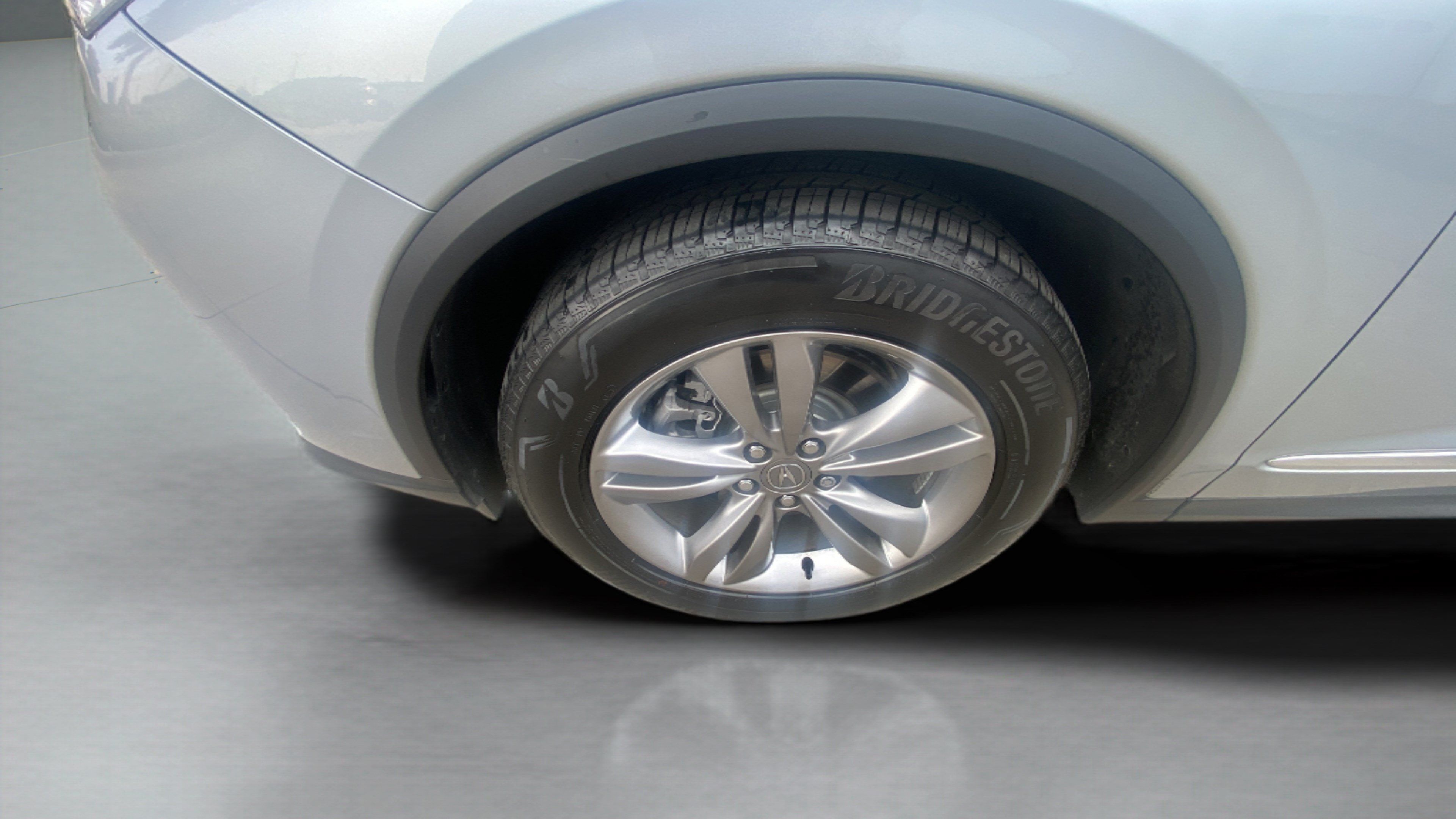 Used 2026 Acura MDX FWD image 32
