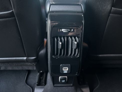 Used 2025 Jeep Compass Latitude w/ Altitude Special Edition image 25