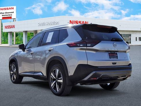 Certified 2023 Nissan Rogue SL w/ SL Premium Package image 3