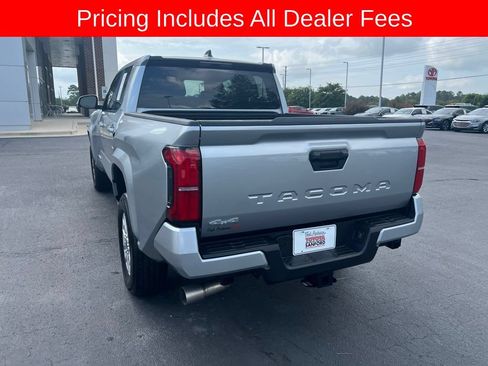 Used 2026 Toyota Tacoma SR5 AWD/4WD image 13
