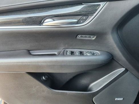 Used 2020 Cadillac XT5 Premium Luxury image 25