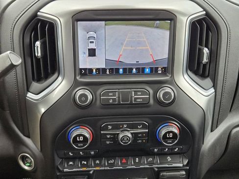 Used 2021 Chevrolet Silverado 1500 LTZ w/ LTZ Premium Texas Edition AWD/4WD image 18