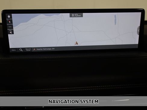 Used 2024 Genesis GV80 2.5T image 3