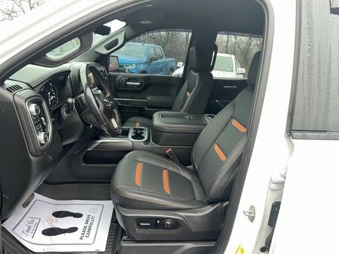 Used 2021 GMC Sierra 1500 AT4 w/ AT4 Premium Package image 12