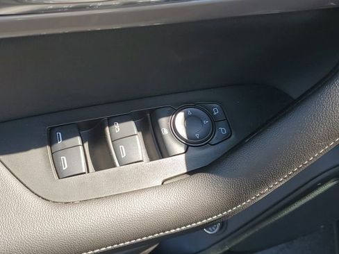 Certified 2024 Chevrolet Blazer LT w/ Convenience Package FWD image 16