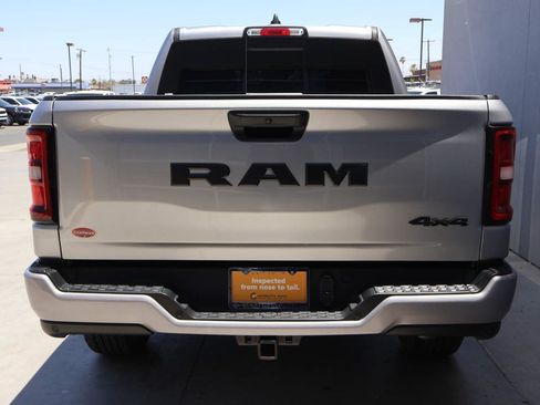 Used 2025 RAM 1500 Tradesman w/ Night Edition AWD/4WD image 4