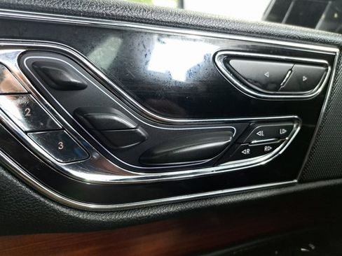 Used 2021 Lincoln Navigator Reserve image 20
