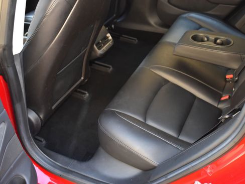 Used 2018 Tesla Model 3 Long Range RWD image 22