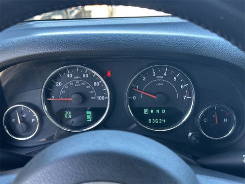 Used 2013 Jeep Wrangler Unlimited Sahara w/ Connectivity Group image 12