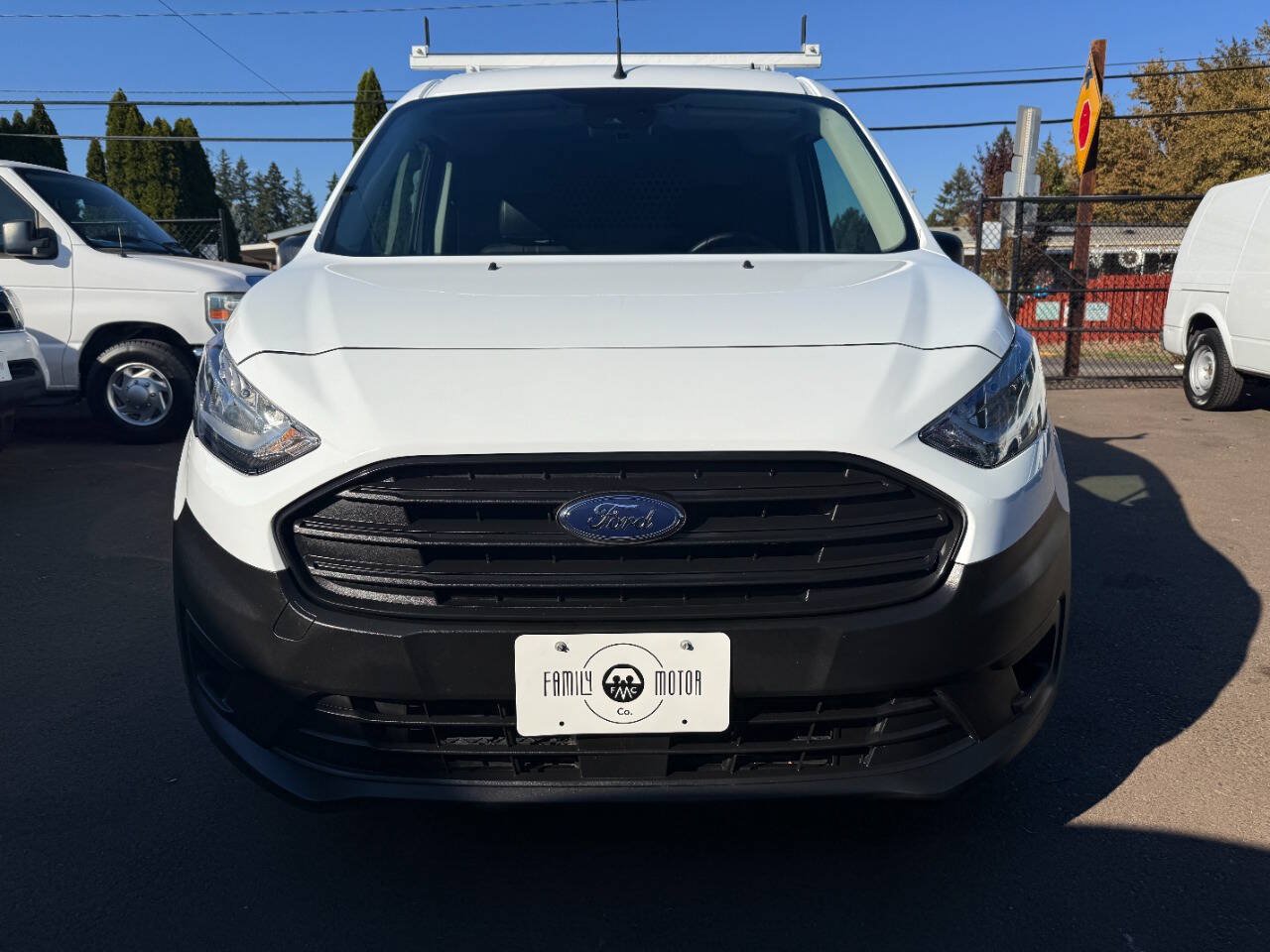 Used 2022 Ford Transit Connect XL FWD image 2