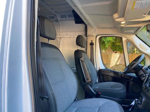 Used 2022 RAM ProMaster 2500 w/ Convenience Group FWD image 36