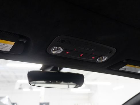 Used 2019 Lamborghini Huracan Performante image 23