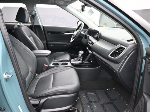 Used 2025 Kia Seltos EX w/ EX Sunroof Package FWD image 41