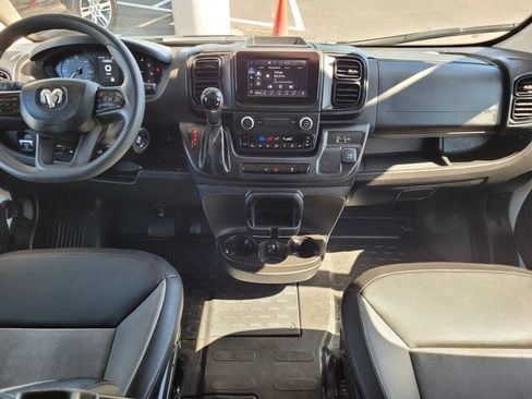 Used 2025 RAM ProMaster 2500 w/ Convenience Group FWD image 6