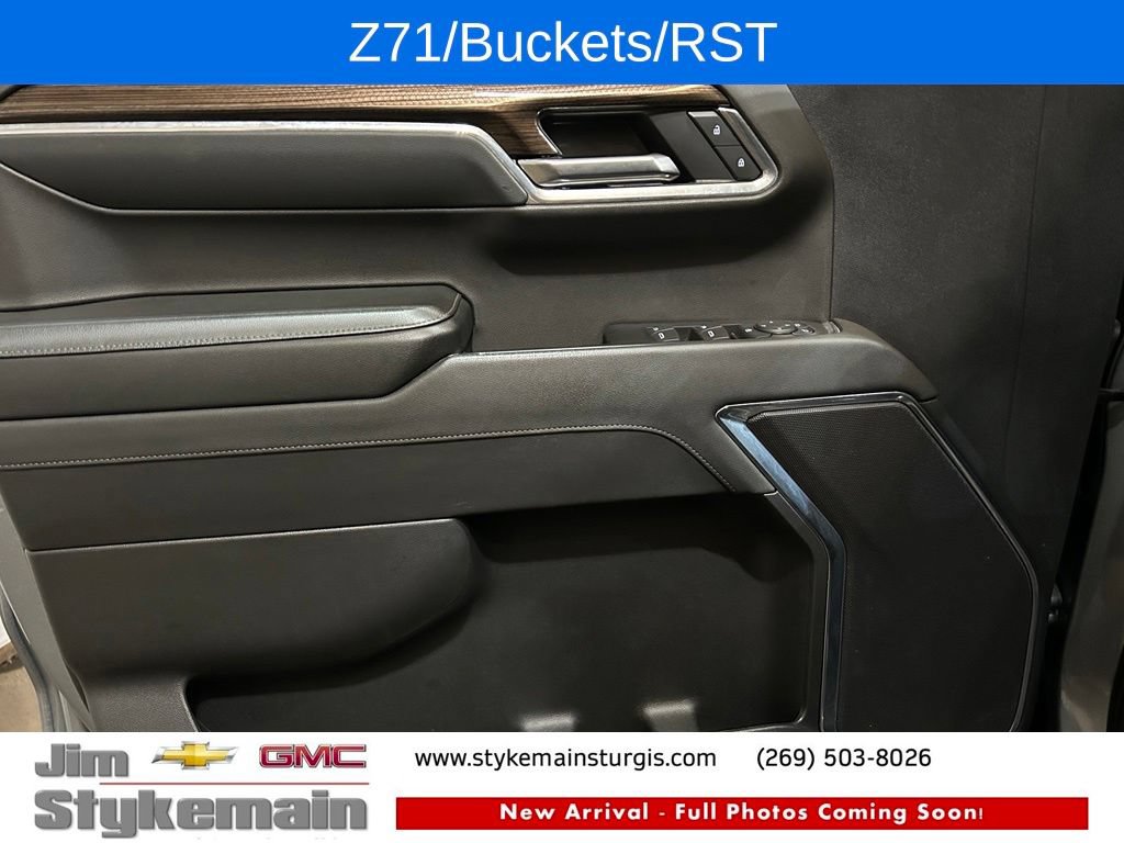 Used 2024 Chevrolet Silverado 1500 RST w/ Z71 Off-Road Package AWD/4WD image 11