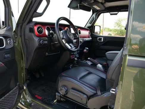 Used 2021 Jeep Wrangler Rubicon AWD/4WD image 32