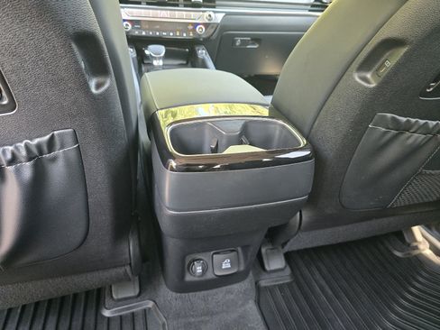 Used 2025 Kia Telluride SX Prestige AWD/4WD image 24
