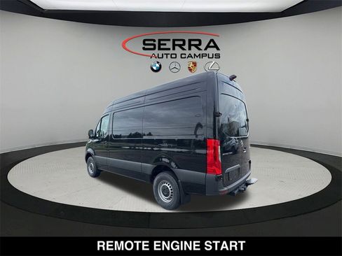 Used 2025 Mercedes-Benz Sprinter 2500 image 11