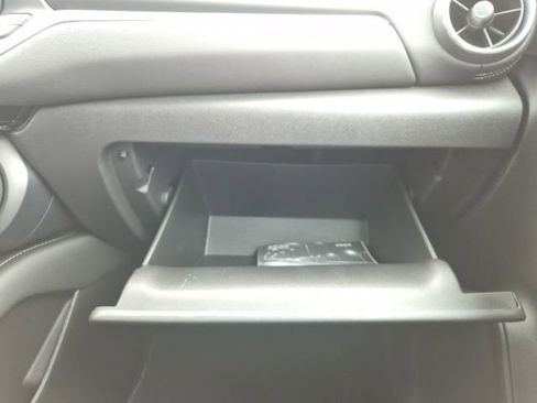 Used 2024 Chevrolet Blazer LT w/ Convenience Package FWD image 35