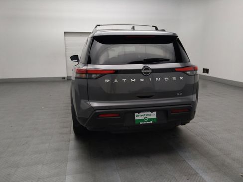 Used 2022 Nissan Pathfinder SV FWD image 6