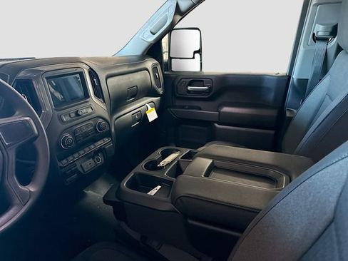 New 2026 Chevrolet Silverado 2500 Custom w/ Custom Value Package AWD/4WD image 23