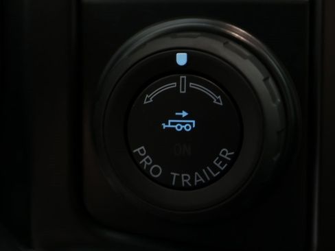 Used 2025 Ford F450 Lariat w/ Lariat Ultimate Package image 25