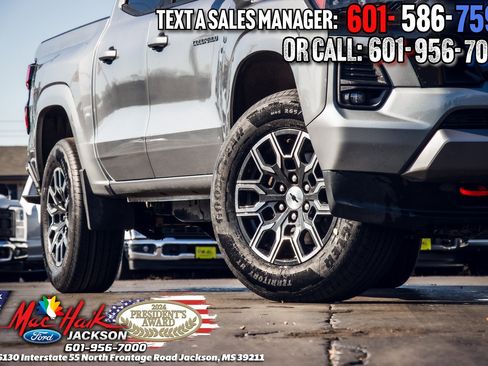 Used 2024 Chevrolet Colorado Z71 w/ Z71 Convenience Package 2 image 2