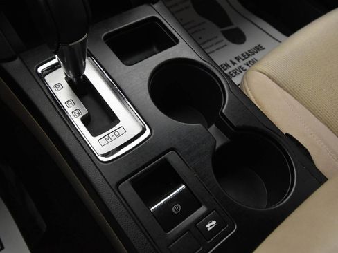 Used 2018 Subaru Legacy 2.5i Premium image 18