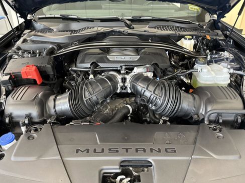 New 2025 Ford Mustang Dark Horse image 13