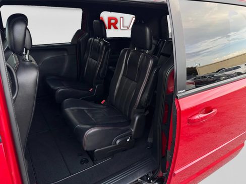 Used 2013 Dodge Grand Caravan R/T w/ Safety Sphere Group FWD image 15