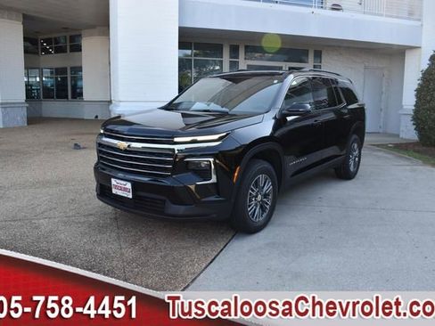 New 2026 Chevrolet Traverse LT w/ Driver Confidence Package image 5