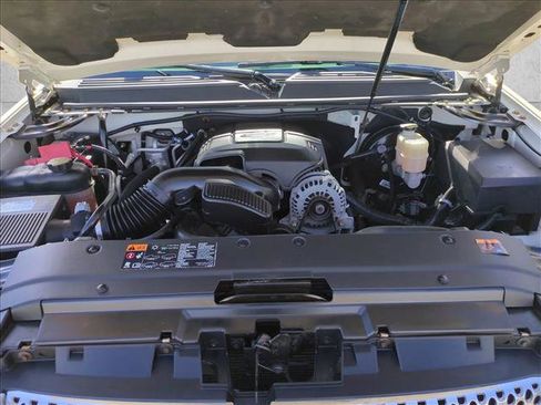 Used 2014 GMC Yukon Denali image 27