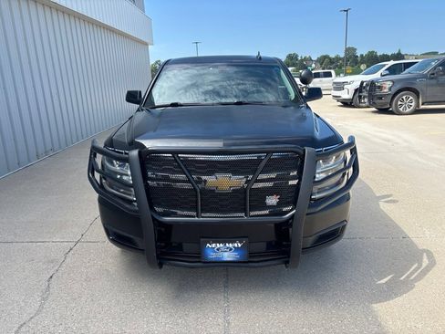 Used 2016 Chevrolet Tahoe 4WD image 2