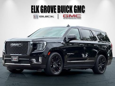 Used 2024 GMC Yukon Denali Ultimate AWD/4WD image 8